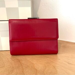 Vintage Coach Red Smooth Leather Silver Kisslock Clasp TriFold Mini Wallet